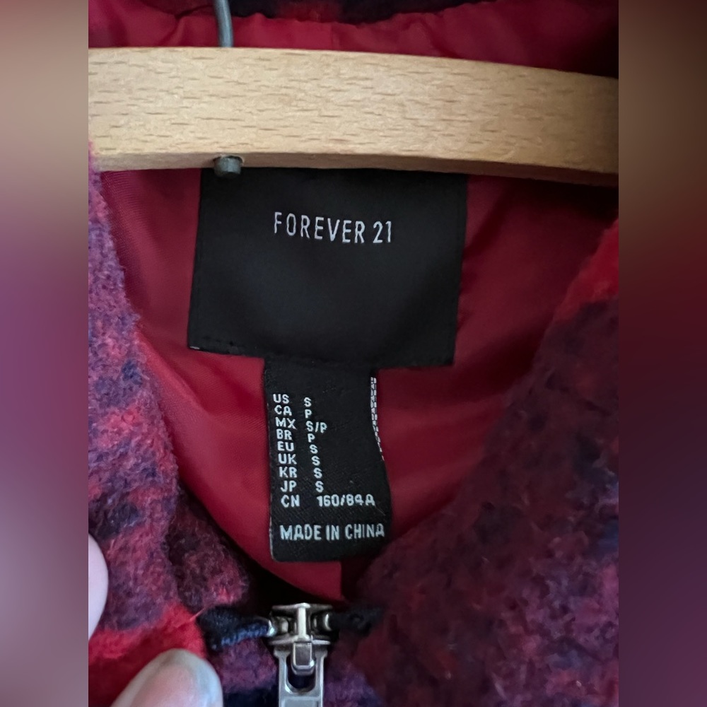 Cropped Shacket - Picture 5 of 5